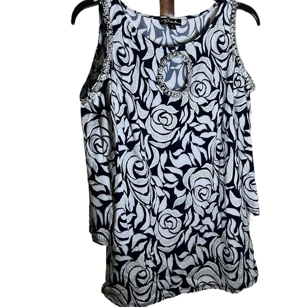 Prelude Absolutely gorgeous top, never worn